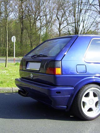 VW Golf II mit Scorpion Dansk Speed Gruppe A 2x76mm DTM Endrohren mit cleaner Griffleiste und liegendem Heckwischer hinten rechts hochkant